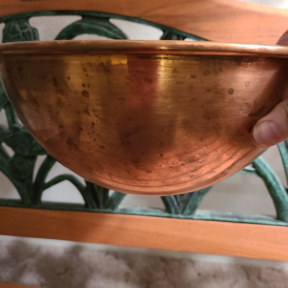 Vintage Copper Professional Mixing Bowl 10.5" x 6" - Picture 7 of 8